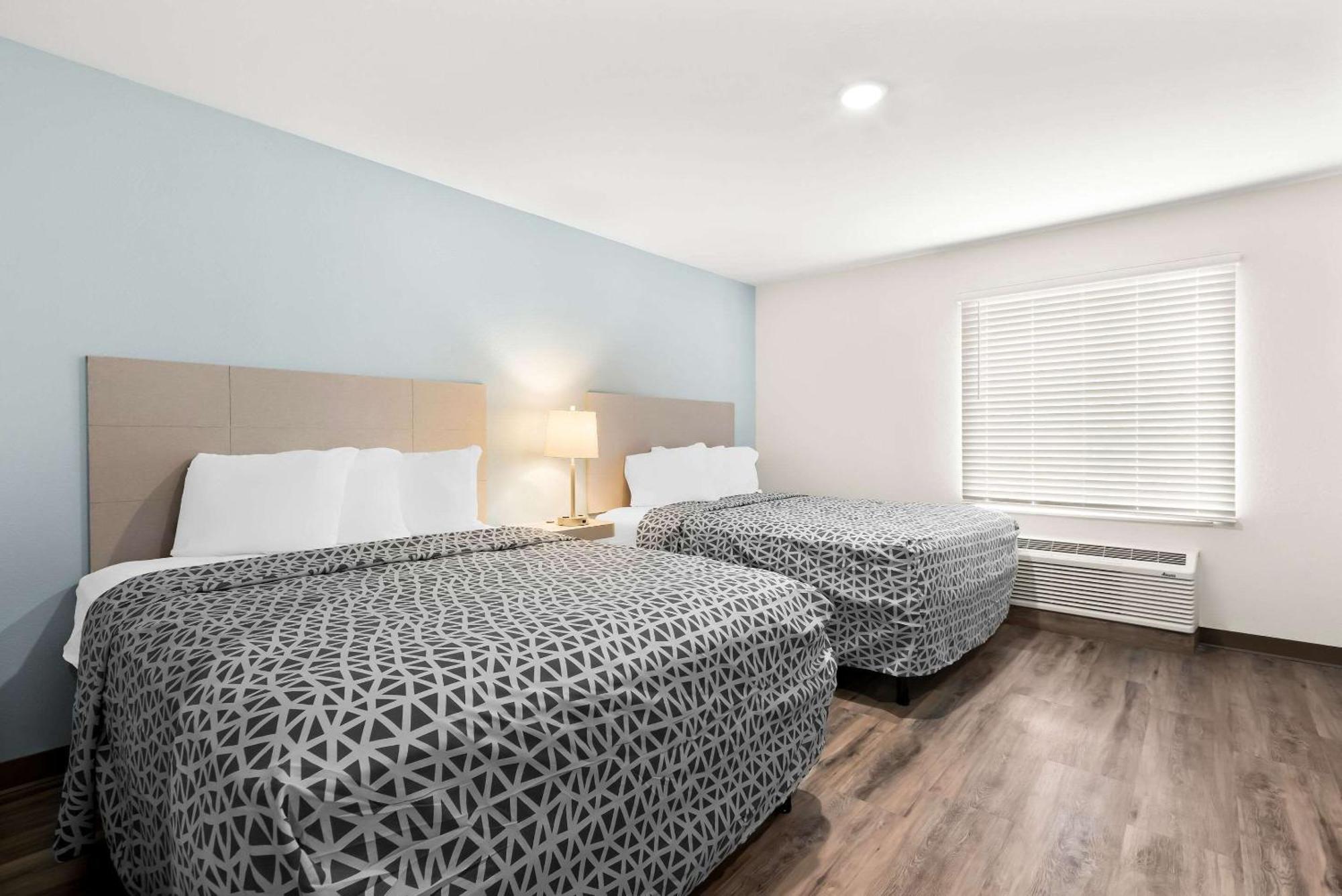 Woodspring Suites Savannah West Chatham Parkway Kültér fotó
