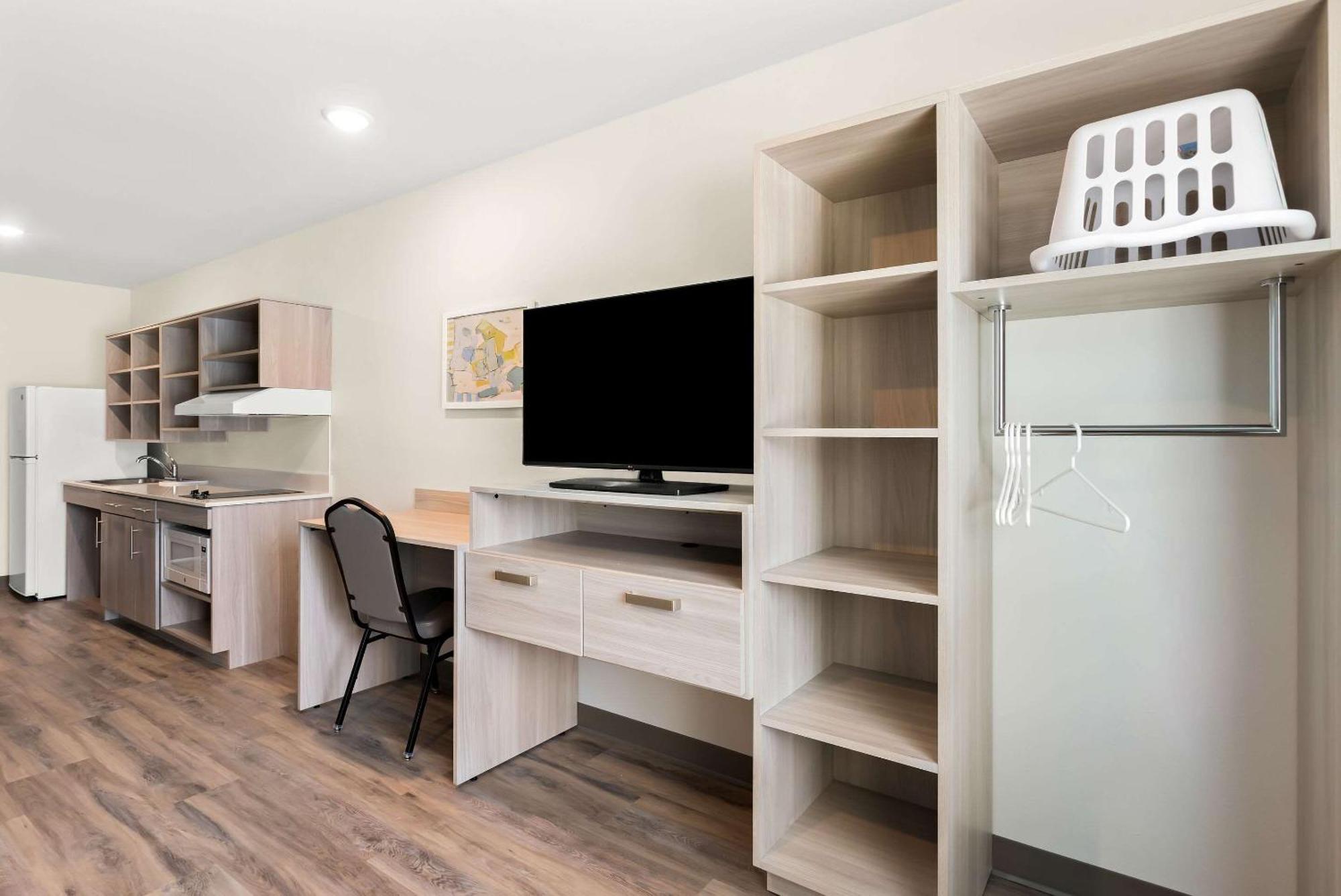 Woodspring Suites Savannah West Chatham Parkway Kültér fotó