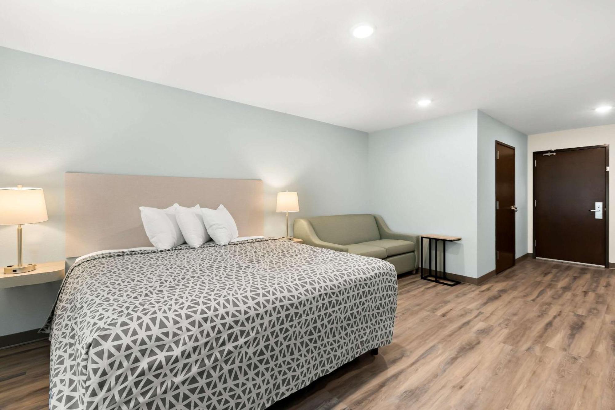Woodspring Suites Savannah West Chatham Parkway Kültér fotó