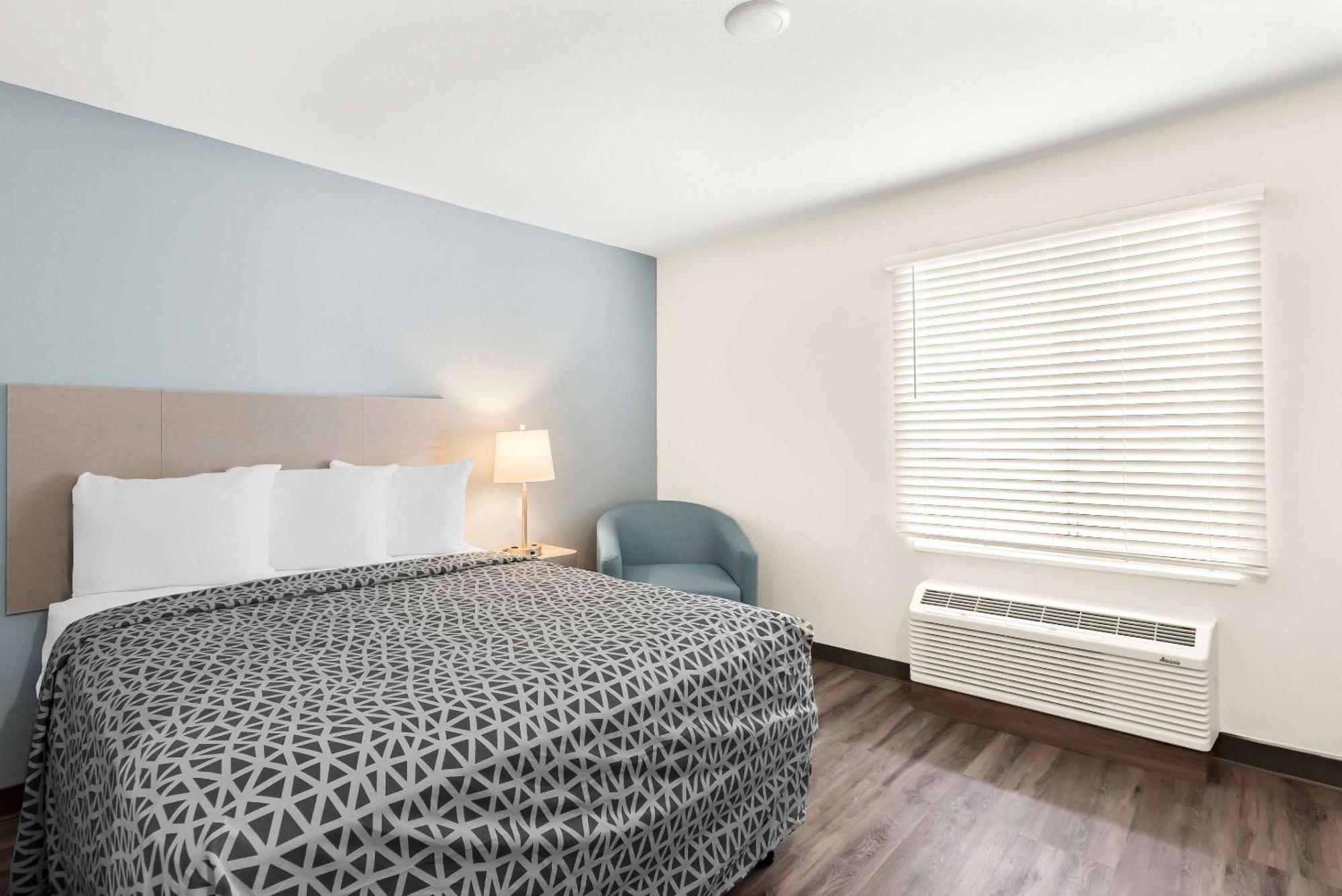 Woodspring Suites Savannah West Chatham Parkway Kültér fotó